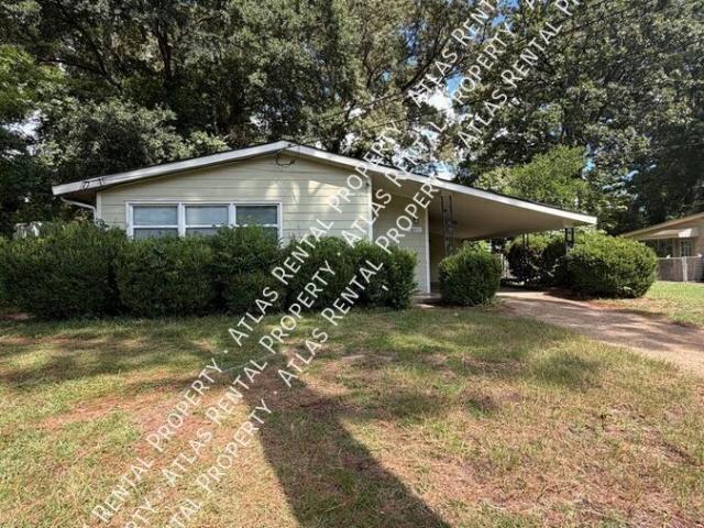 4 BR, 2 BA Apartment 3871 Sherwood Dr, Montgomery, AL 36109