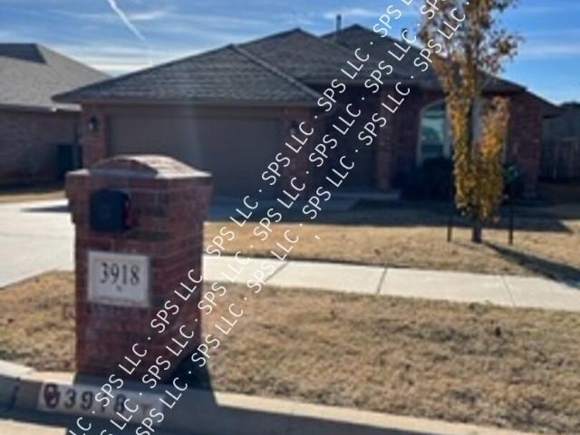 4 BR, 2 BA Apartment 3918 Wiltshire, Norman, OK 73026