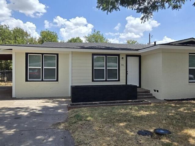 4 BR, 2 BA Apartment 301 Skelly Dr, Wichita Falls, TX 76306