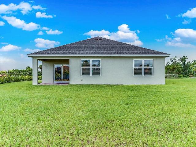 4 BR, 2 BA Apartment 3021 North Lakewood Road, LaBelle, FL 33935
