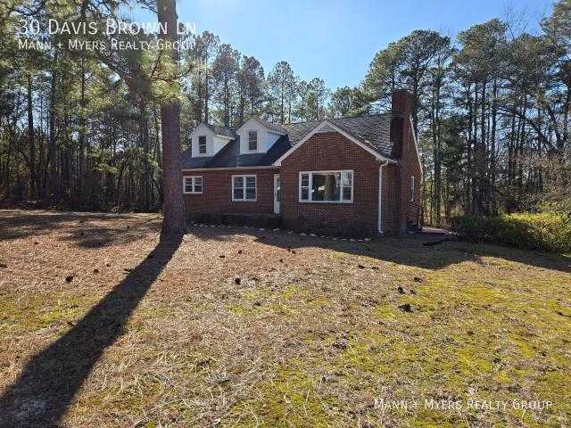 4 BR, 2 BA Apartment 30 Davis Brown Ln, Lillington, NC 27546