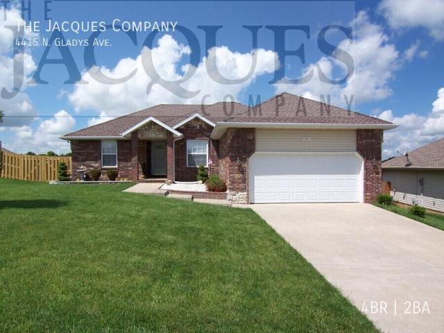 4 BR, 2 BA Apartment 4415 N. Gladys Ave Springfield, MO 65803