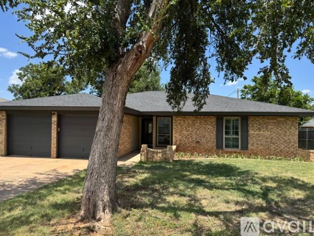 4 BR, 2 BA Apartment 4605 Misty Valley E, Wichita Falls, TX 76310