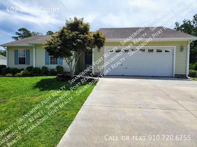 4 BR, 2 BA Apartment 402 Tidal Court, Swansboro, NC 28584