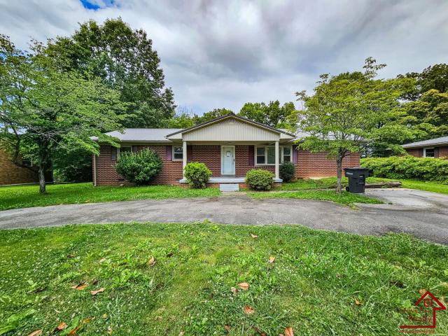 4 BR, 2 BA Apartment 412 Wedgewood St, Cookeville, TN 38501