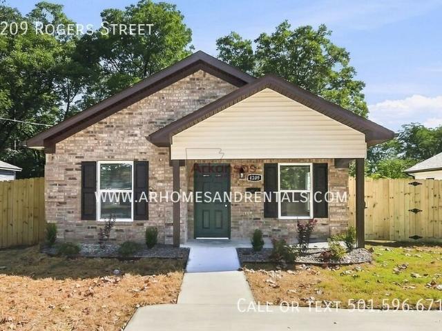 4 BR, 2 BA Apartment 4209 Rogers Street, North Little Rock, AR 72117