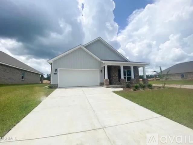 4 BR, 2 BA Apartment 5490 Overland Drive, Biloxi, MS 39532
