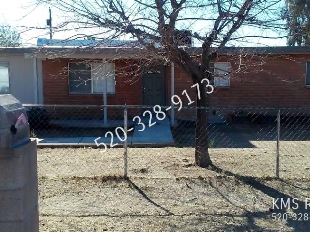 4 BR, 2 BA Apartment 5511 W Utah St, Tucson, AZ 85757