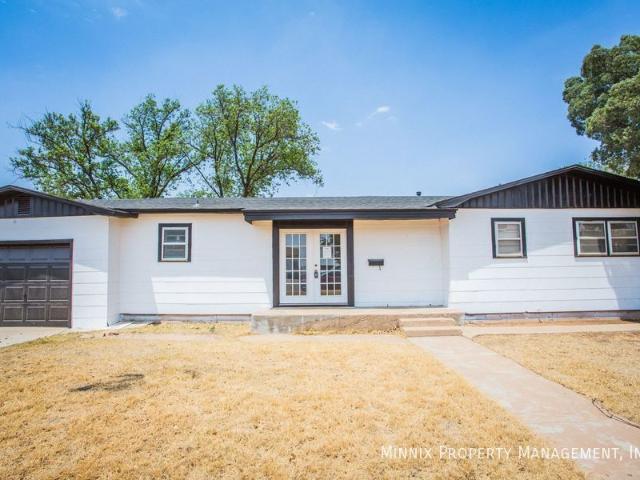 4 BR, 2 BA Apartment 502 2nd Pl Abernathy, TX 79311