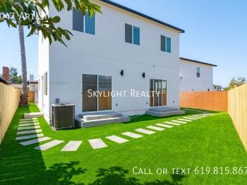4 BR, 2 BA Apartment 5041 Art St, San Diego, CA 92115