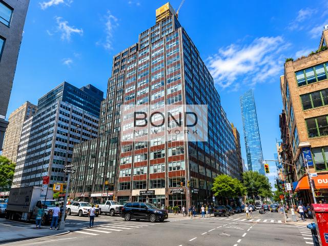 4 BR, 2 BA Apartment 50 Murray St, New York, NY 10007
