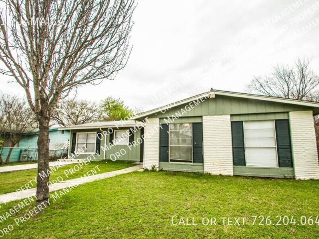 4 BR, 2 BA Apartment 511 Jamaica, San Antonio, TX 78227