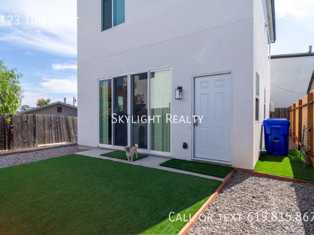 4 BR, 2 BA Apartment 5123 Tipton St, San Diego, CA 92115