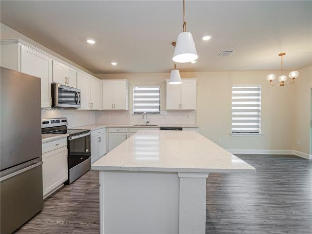 4 BR, 2 BA Apartment 5204 Jasper Square, Vero Beach, FL 32967
