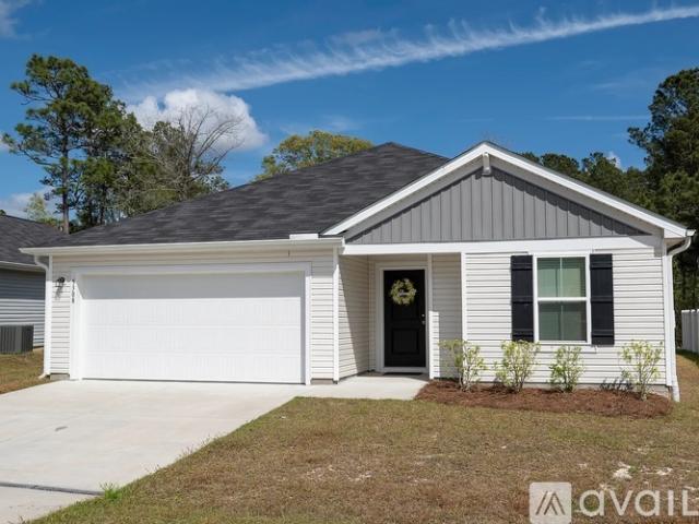 4 BR, 2 BA Apartment 5308 Meagan Ln NE, Winnabow, NC 28479