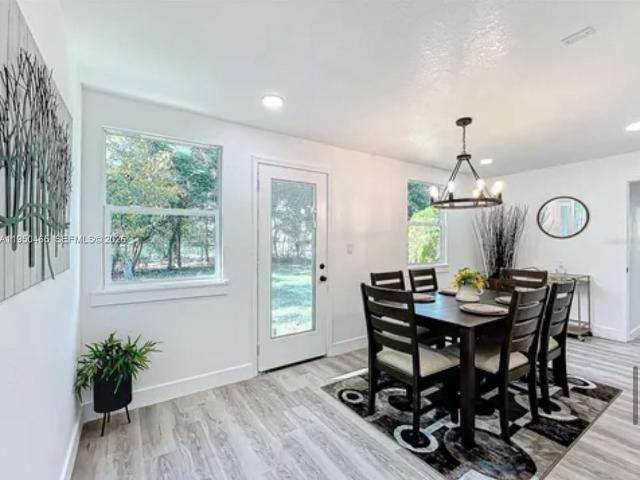 4 BR, 2 BA Apartment 5345 Avon Court, Orlando, FL 32807