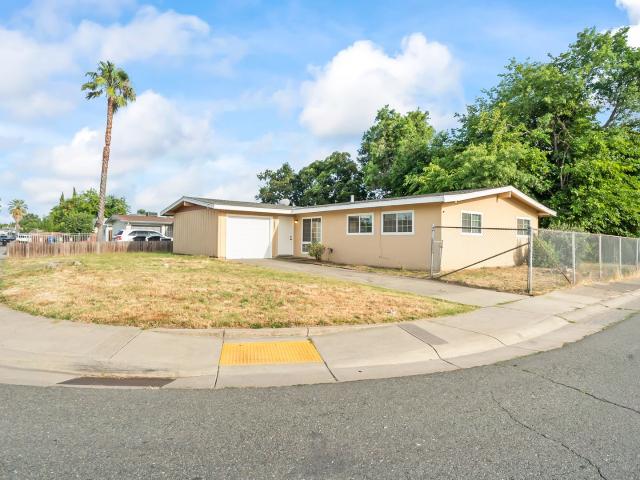 4 BR, 2 BA Apartment 6436 Thomas Dr, North Highlands, CA 95660
