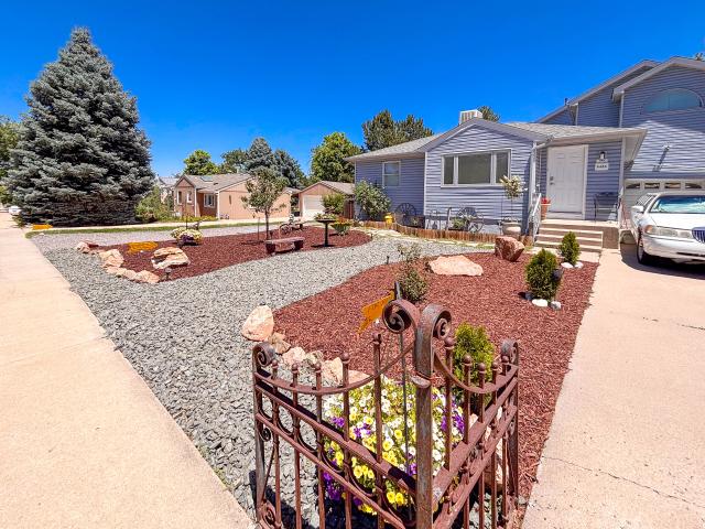 4 BR, 2 BA Apartment 6484 South Prescott Street, Littleton, CO 80120