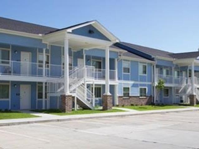 4 BR, 2 BA Apartment 650 N. Ardenwood Dr Baton Rouge, LA 70806