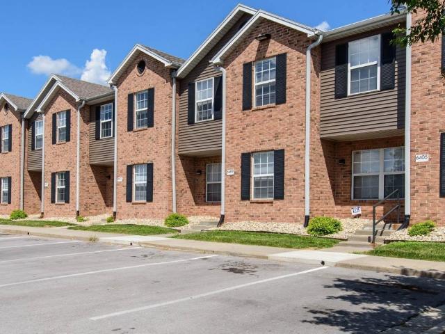 4 BR, 2 BA Apartment 6510 North 107th Plaza Unit 6409, Omaha, NE 68122