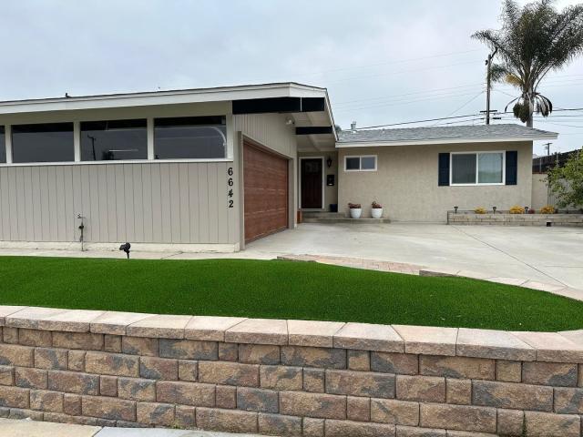 4 BR, 2 BA Apartment 6642 Carthage Street, San Diego, CA 92120