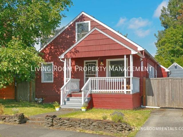 4 BR, 2 BA Apartment 6813 N Michigan Ave, Portland, OR 97217