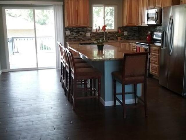 4 BR, 2 BA Apartment 615 Ammons Street, Lakewood, CO 80214
