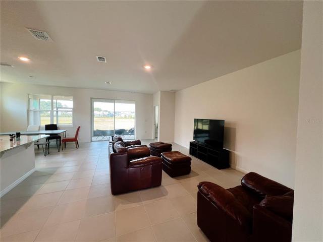 4 BR, 2 BA Apartment 7788 June Lane, Wildwood, FL 34785