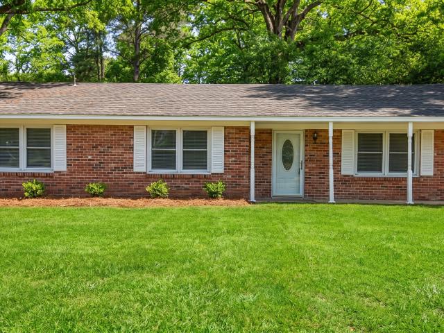 4 BR, 2 BA Apartment 702 Cliff Rd, Montgomery, AL 36109