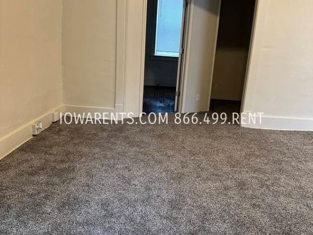 4 BR, 2 BA Apartment 702 N 6th, Red Oak, IA 51566