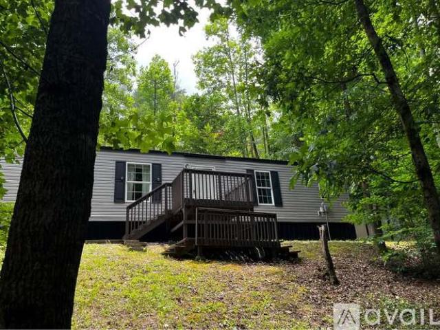 4 BR, 2 BA Apartment 7 Earl Nash Wy, Blairsville, GA 30512