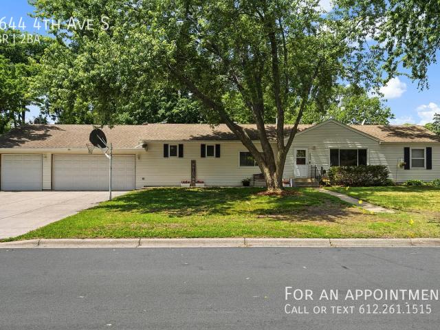 4 BR, 2 BA Apartment 8644 4th Ave S, Bloomington, MN 55420