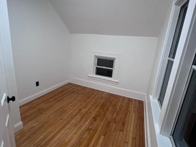 4 BR, 2 BA Apartment 868 President Avenue, Unit 3, Fall River, MA 02720