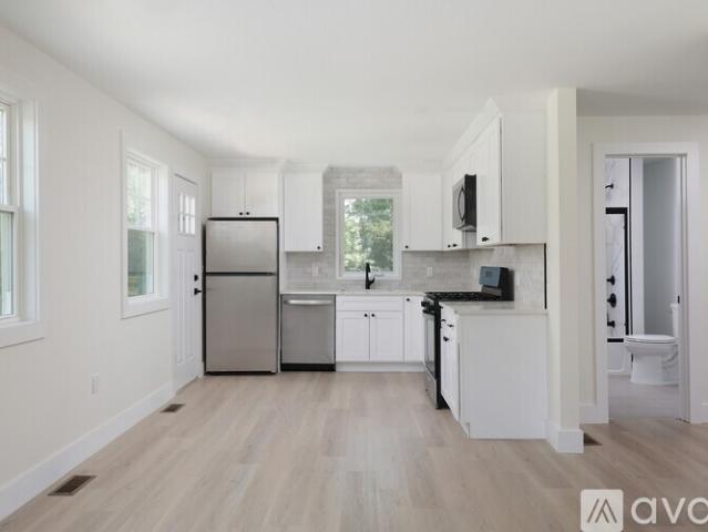4 BR, 2 BA Apartment 941 South Avenue West, Unit Unit 1, Westfield, NJ 07090
