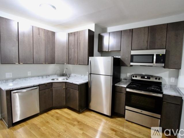 4 BR, 2 BA Apartment 94 East Cottage Street, Unit 2, Dorchester, MA 02125