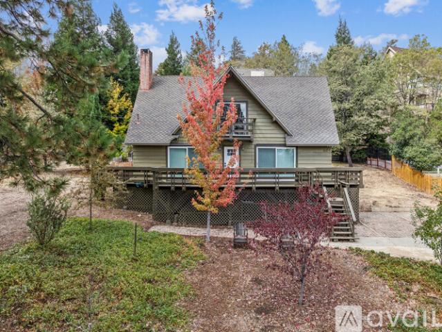 4 BR, 2 BA Apartment 964 Tirol Way, Lake Arrowhead, CA 92352