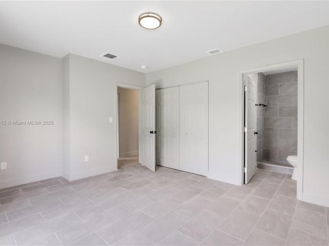 4 BR, 2 BA Apartment 981 Northwest 4th Avenue, Pompano Beach, FL 33060