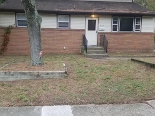 4 BR, 2 BA Apartment 903 Aston Martin Dr, Lindenwold, NJ 08021