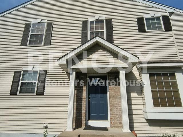 4 BR, 3.5 BA Apartment 15284 Florist Cir, Apple Valley, MN 55124