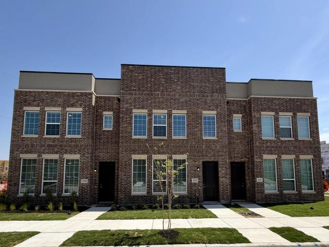 4 BR, 3.5 BA Apartment 1959 Rivendell Lane Unit 2037IL, Lewisville, TX 75077