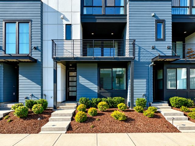 4 BR, 3.5 BA Apartment 21810 25th Ave SE, Bothell, WA 98021