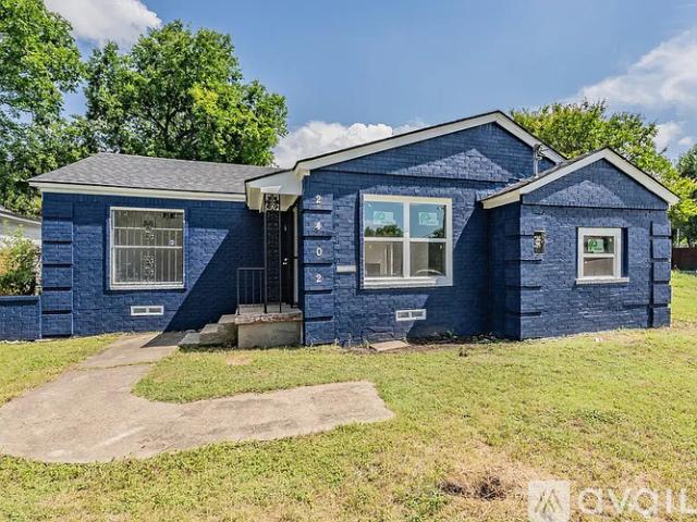 4 BR, 3.5 BA Apartment 2402 E Overton Rd, Dallas, TX 75216