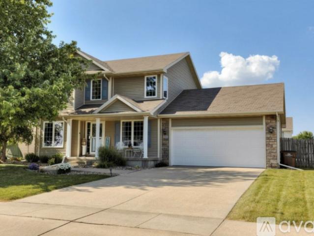 4 BR, 3.5 BA Apartment 2705 13 Th Street Southwest, Altoona, IA 50009