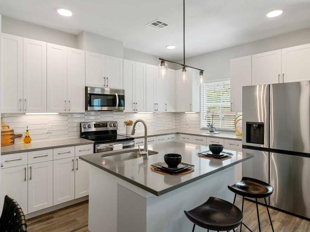 4 BR, 3.5 BA Apartment 28325 Birnham Woods Drive Unit 629, Spring, TX 77386