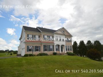 4 BR, 3.5 BA Apartment 29 Pathfinder Court, Shepherdstown, WV 25443