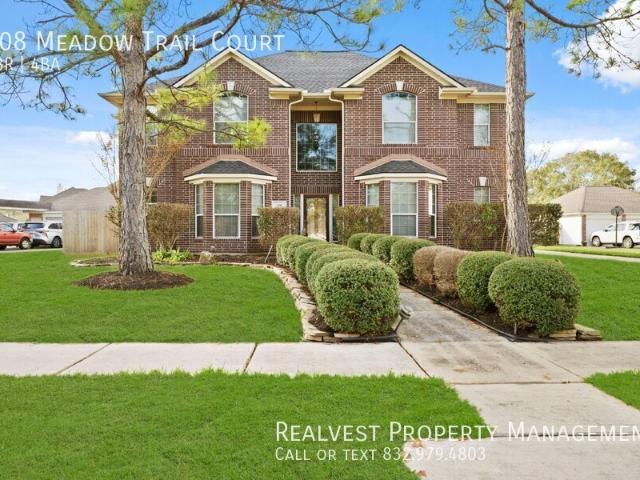 4 BR, 3.5 BA Apartment 308 Meadow Trail Court, Friendswood, TX 77546