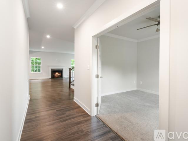 4 BR, 3.5 BA Apartment 3402 Steamer Dr, Keswick, VA 22947