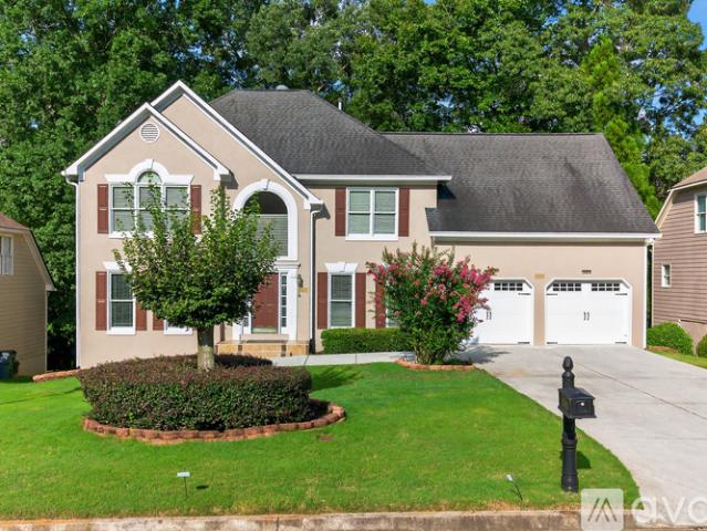 4 BR, 3.5 BA Apartment 3760 Peachbluff Ct, Duluth, GA 30097