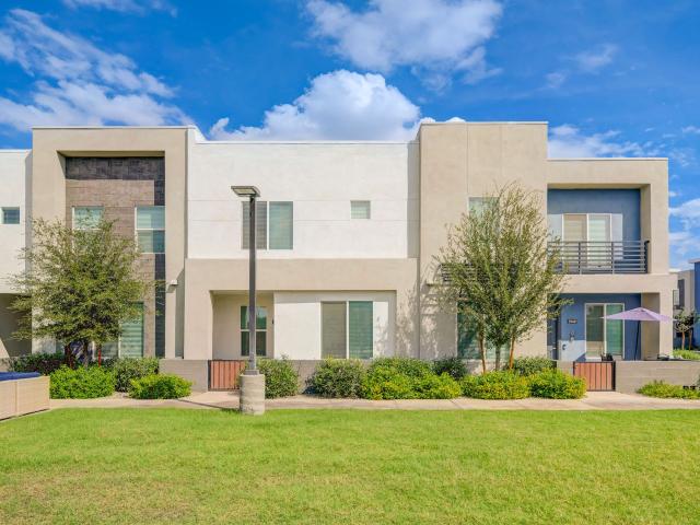 4 BR, 3.5 BA Apartment 3936 S Decatur Dr Unit 1081, Gilbert, AZ 85297