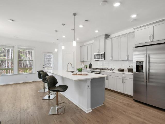 4 BR, 3.5 BA Apartment 4230 Pierson Trace Unit PIE4130, Suwanee, GA 30024